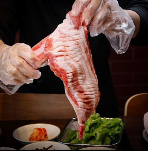 고기왕 하귀애월점의 애월 흑돼지 선별 기준과 에이징 기법 분석